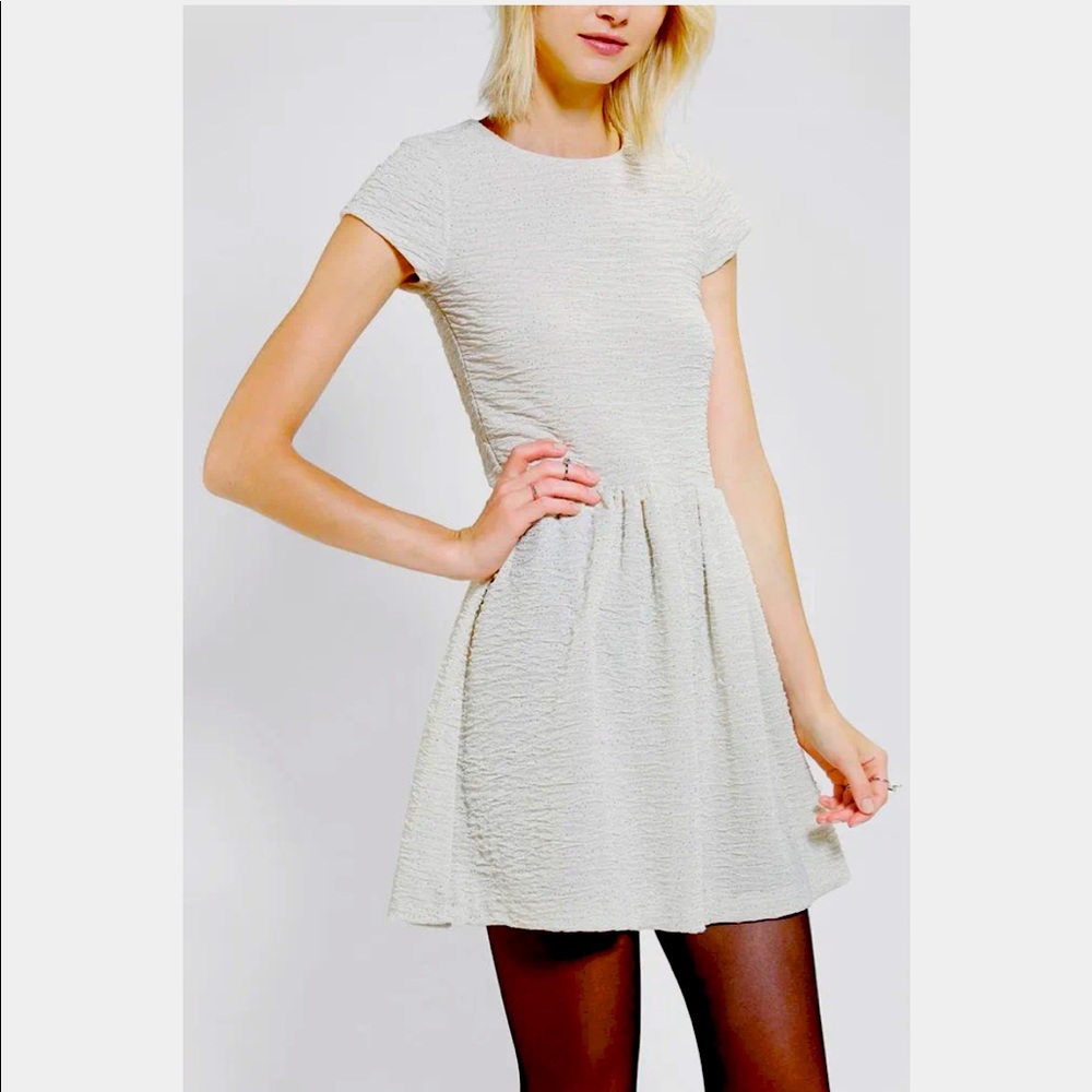 Kimchi Blue size medium mint colored sparkle skater dress